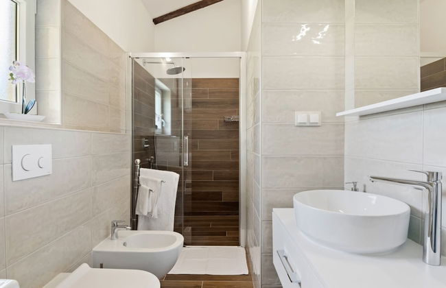 Quaint Holiday Home near Buzet with Terrace - Foto 25