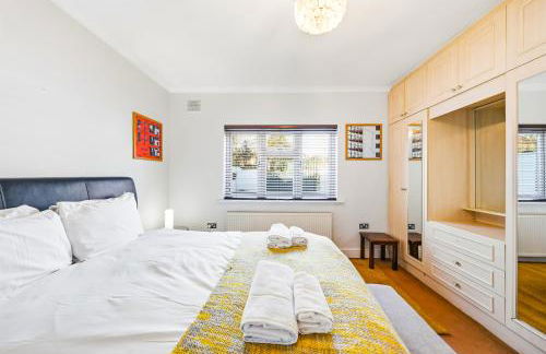 Nancy's 3 bedroom house near Heathrow Airport - Foto 22