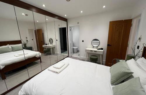 Streatham House - 2 Bedroom - Sleeps 6 - Free WiFi - Foto 14