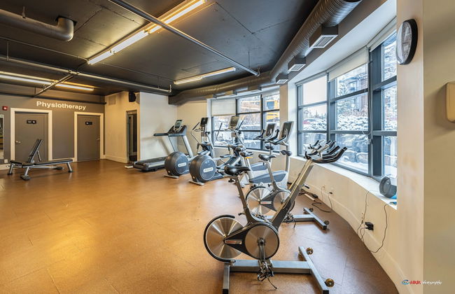 Mountain Retreat - Pool - Hot Tub - Spa - Photo 13