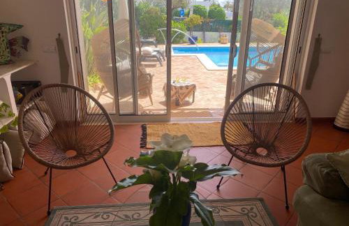 Beach villa Casa de Amanhã 450 mts to the beach with beautiful garden and heated saltwater pool - Foto 18