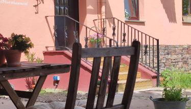 Storchennest mit eigenem Hof, Spielwiese und Terrasse - Foto 2