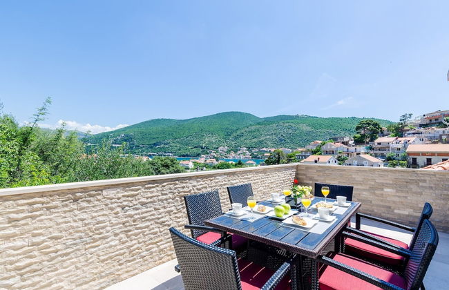 Villa Tranquility Nest Beniva - Three-bedroom Villa With Swimming Pool and Partial Sea View - Foto 39