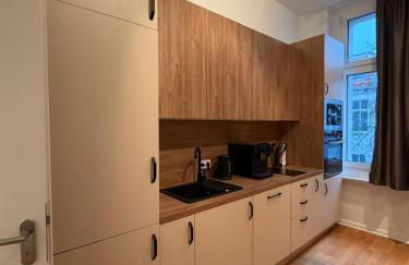 Jomi Stays - Kudamm - Foto 41