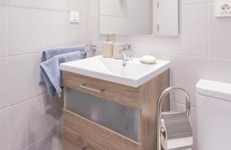 Marbella luxury brand new 2-bedroom apartment, 3 min walk to the beach! - Photo 22
