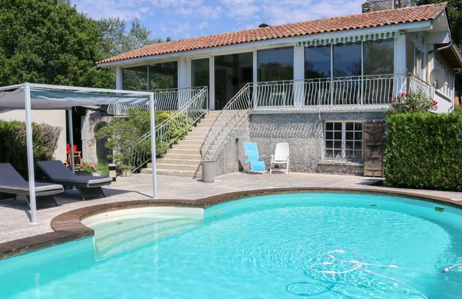 3 bedroom House in Saint-Vivien-de-Médoc with private pool and garden - Photo 1