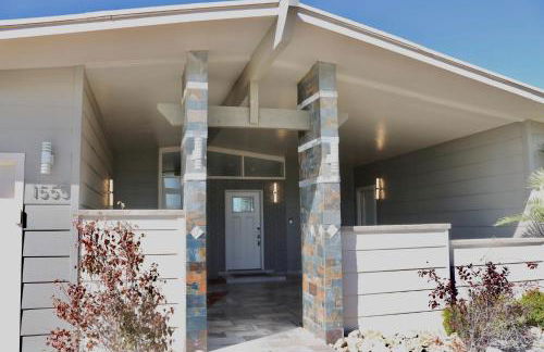 Modern Mini Golf Oasis - Foto 5