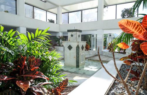 MARBELLA BANUS SUITES - Banús Playa Rocío - 3BR - 3BA - Direct Beach & Sea Access Complex - Outdoor Terrace w Garden Views - Pool - 3 Min Walk to Puerto Banús & Corte Ing Luxury Shopping - Ideal for Families - Foto 55