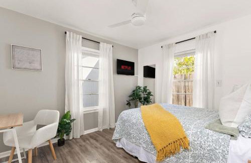 Stylish and Cozy 2BR in Vibrant East Austin - Foto 18