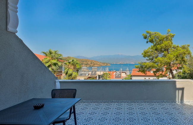 Miralya Suites - Photo 13