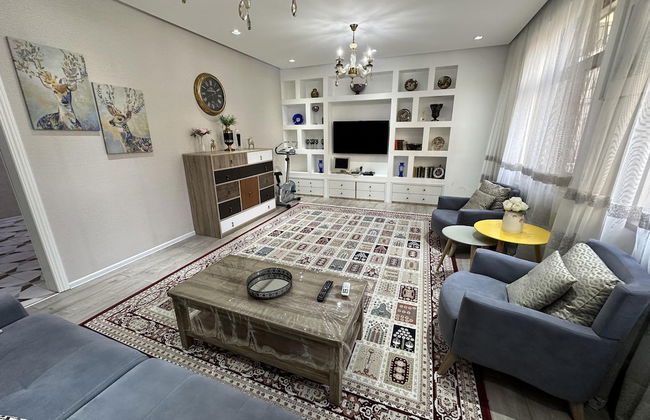 Charming 2-bed Apartment in Baku City Center - Foto 1