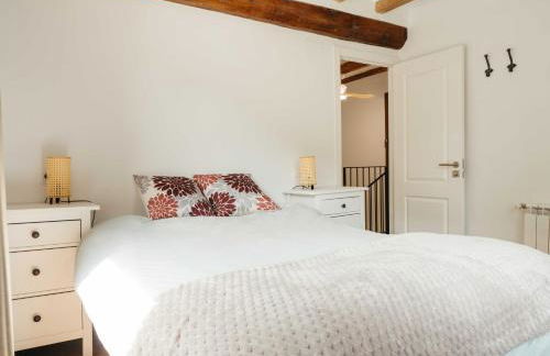 Casa espaiosa amb llar de foc - Foto 10