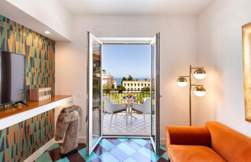 The Literary House - Photo 18