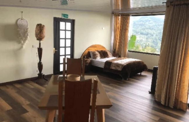 Captivating 4-bed Chalet Las Casitas en el Aire - Foto 2