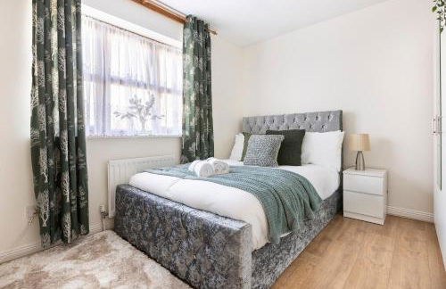 Cozy Family-Friendly House (3mins from Erith and Slade Green station) - Photo 20