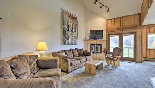 Upson Ski-InandSki-Out, End-Unit Cabin with Fireplace! - Foto 4