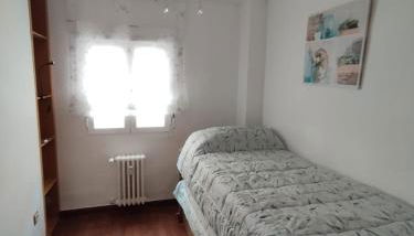 Piso luminoso en Madrid Rio - Photo 3