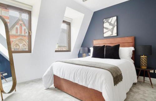 Synergy The Strand - Photo 6