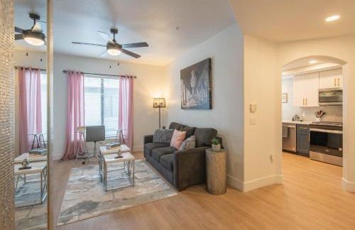 Luxury Retreat with Private Pool & Workspace - N268 - Foto 31