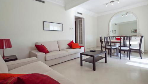 Central and Spacious Family Apartment - Foto 4