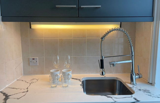 Baker Street Apartments - Photo 65