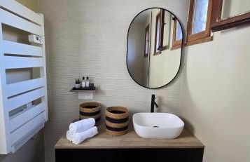 Maison de Charme Vue Exceptionnelle Mer & Montagne - Foto 48