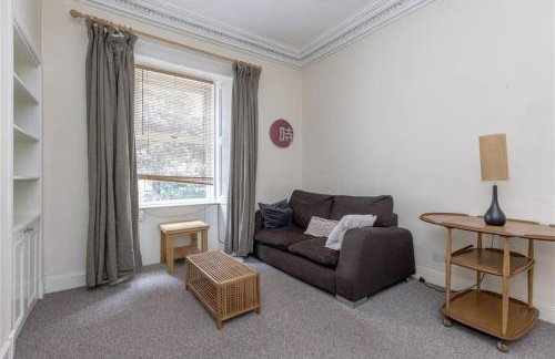 3 Bedrooms Flat in Central Edinburgh New Town , Lothian Road - Foto 22