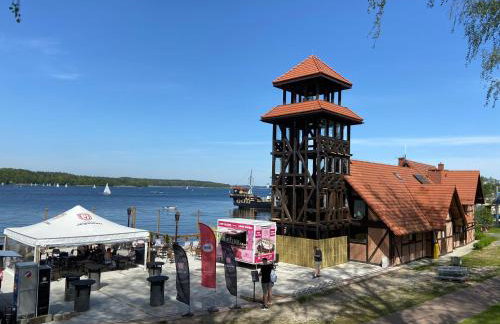 Uroczy drewniany domek w Charzykowach - Foto 38