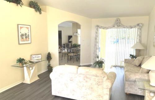 3 Bedroom Budget Home - Private Pool - Foto 36