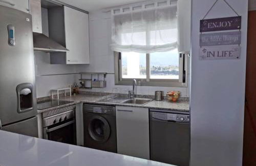 Moderno apartamento en Oliva Nova golf & MET - Photo 5