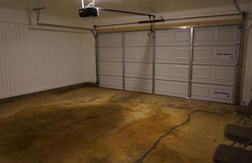 Stylish 4BR Prime Location Close to All! - Foto 40