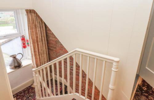 The Farmhouse - Photo 28