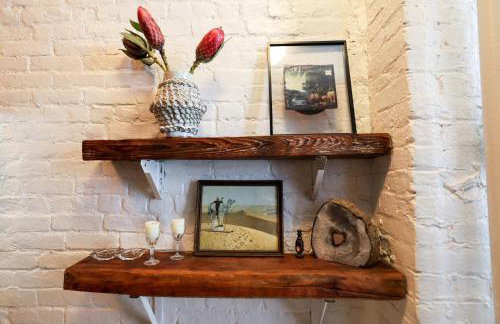 Artistic Vintage Loft in Williamsburg - Photo 32