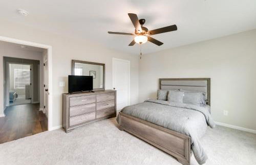 5 Mi to Auburn University Sleek Townhome with Patio - Photo 14