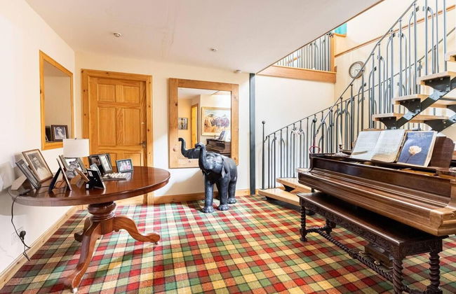 Stunning Luxury Duplex With Hot Tub and Aircon - Foto 3