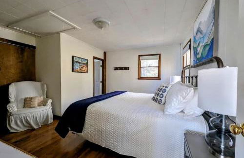 Stunning Oceanfront Ranch Cottage with Private Beach & Fire Pit Near Acadia National Park, Gouldsboro Maine - Foto 37