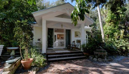 Luxury Cottage Rental with Direct Beach Access in Siesta Key, Florida - Foto 1