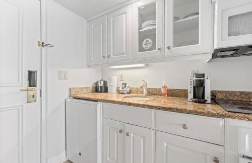 Seashells and Sunshine Marco Beach Ocean Resort 1105 - Foto 37