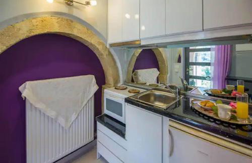 Snug Apartment in Kournas With Balcony/terrace - Foto 3