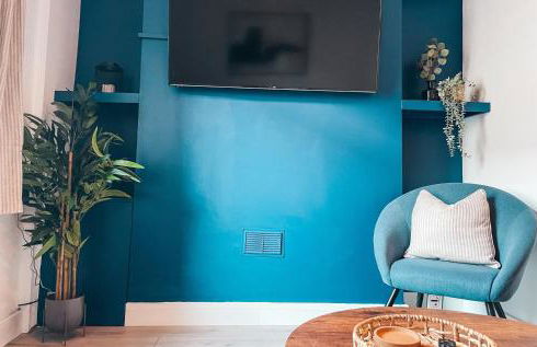 Hamilton House by Solace Stays - Photo 9