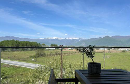 On the Edge - Suites & Apartments - Photo 57