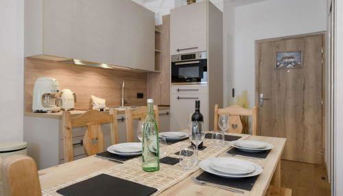 Appartement neuf skis aux pieds, 4 pers, Courchevel Moriond, balcon, parking, wifi - FR-1-631-131 - Foto 2