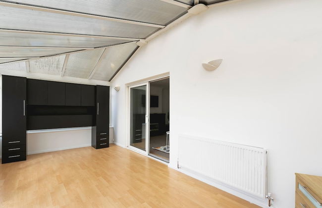 Skyvillion - 3bed Home W Grdn For A Family Getaway - Foto 17