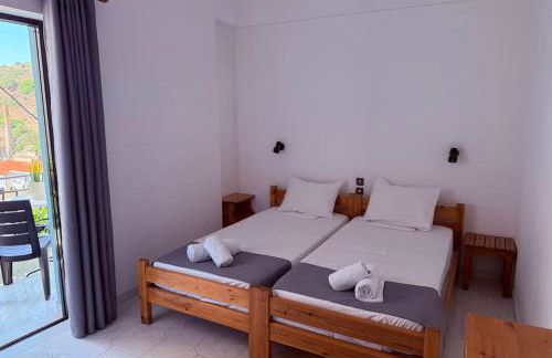 Argiro's apartment at Agia Galini - Foto 17