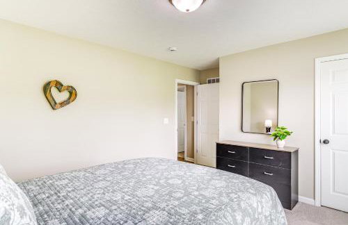 8 Mi to Ark Encounter Family Home with Deck and Grill - Foto 17