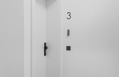 1-2 Personen - Parkplatz - Fahrradgarage - Zentrum - Küche - Balkon - Klima - Foto 20