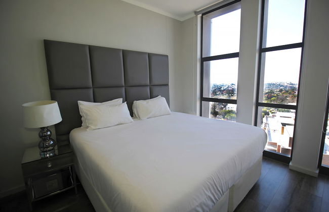 Sandton Smart Apartment Eleven - Photo 13