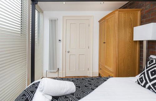 Thrushley Cottage - sleeps 7 - with roof terrace - Foto 14