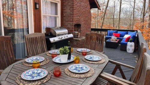 Stylish and Cozy Cabin, Walking Distance to Big Bass Lake - Foto 3