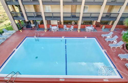 Oceanview Sand Dollar Villas Condo - Balcony - Pool - Foto 29